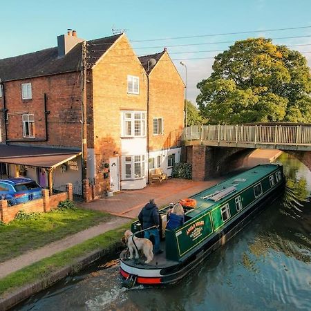 Hidden Gem Canal Facing Retreat With Lovely Walks Hopwas ภายนอก รูปภาพ