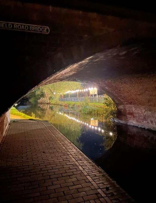 Hidden Gem Canal Facing Retreat With Lovely Walks Hopwas ภายนอก รูปภาพ